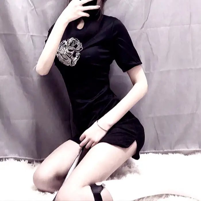 静待黎明粤语海报