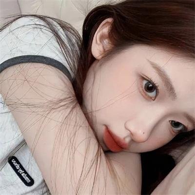 梅菲尔女巫海报
